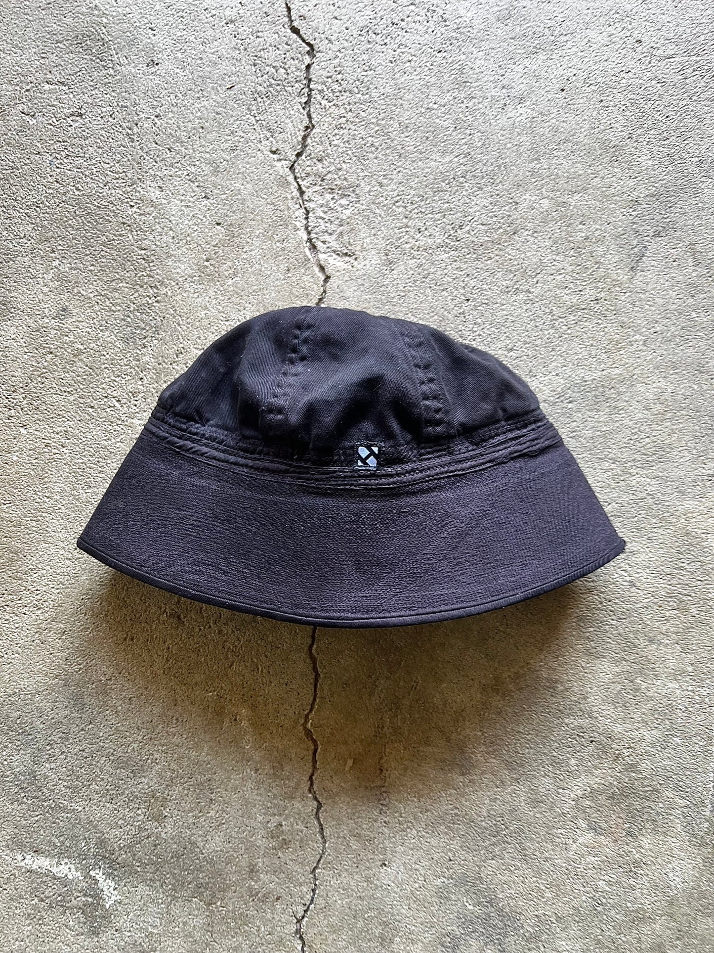 Saucer Cap